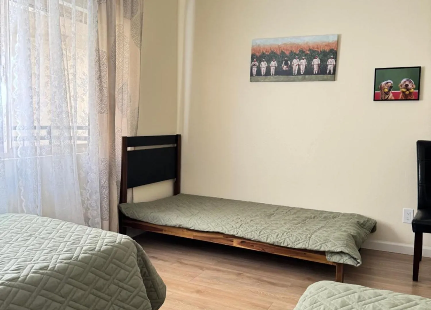 Stylish 2B2B Apartment Glendale